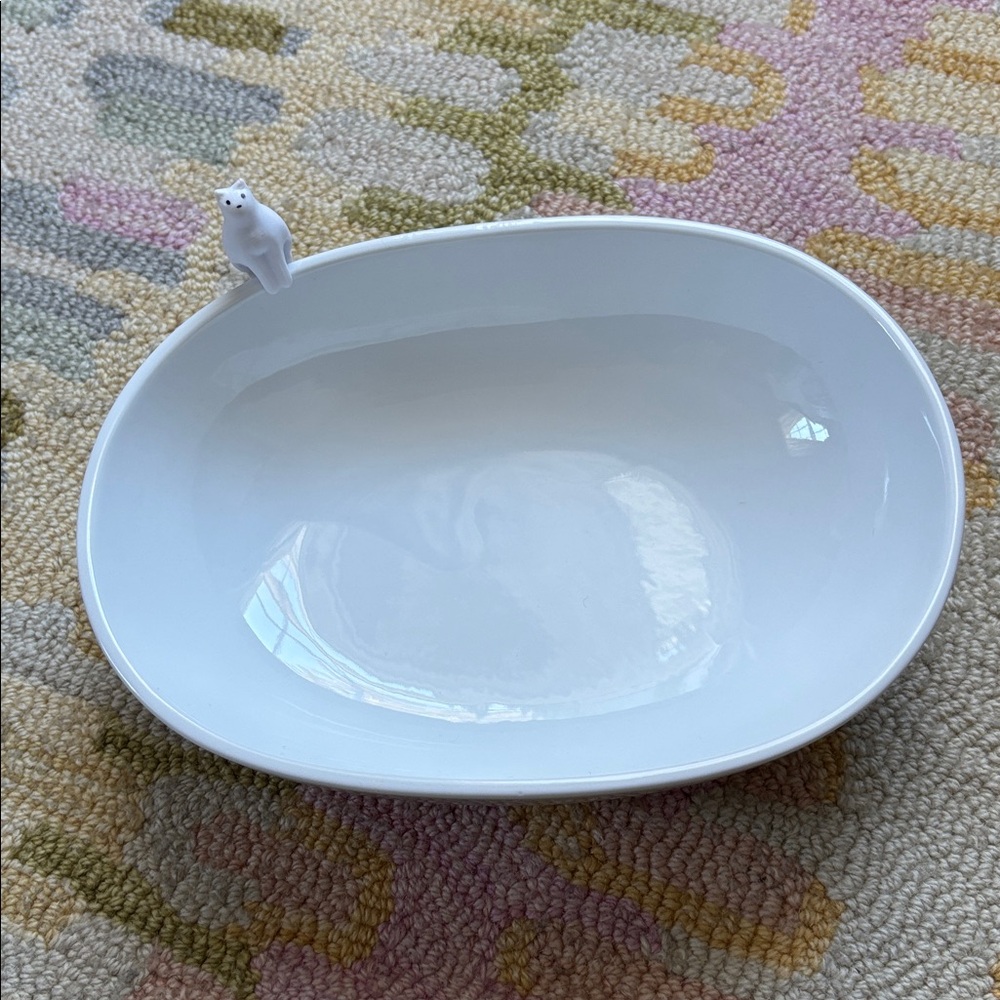 Aaron Probyn x Crate&Barrel White Ceramic serving dish EUC - Picture 11 of 11